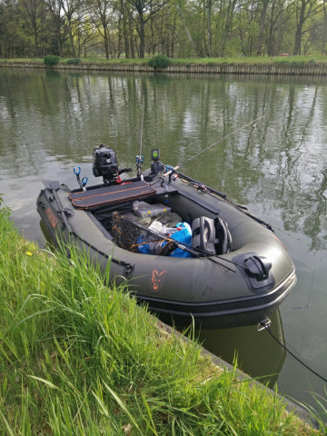 Raptor Belly Boat 180 WIDE - Verkrijgbaar bij Raptor